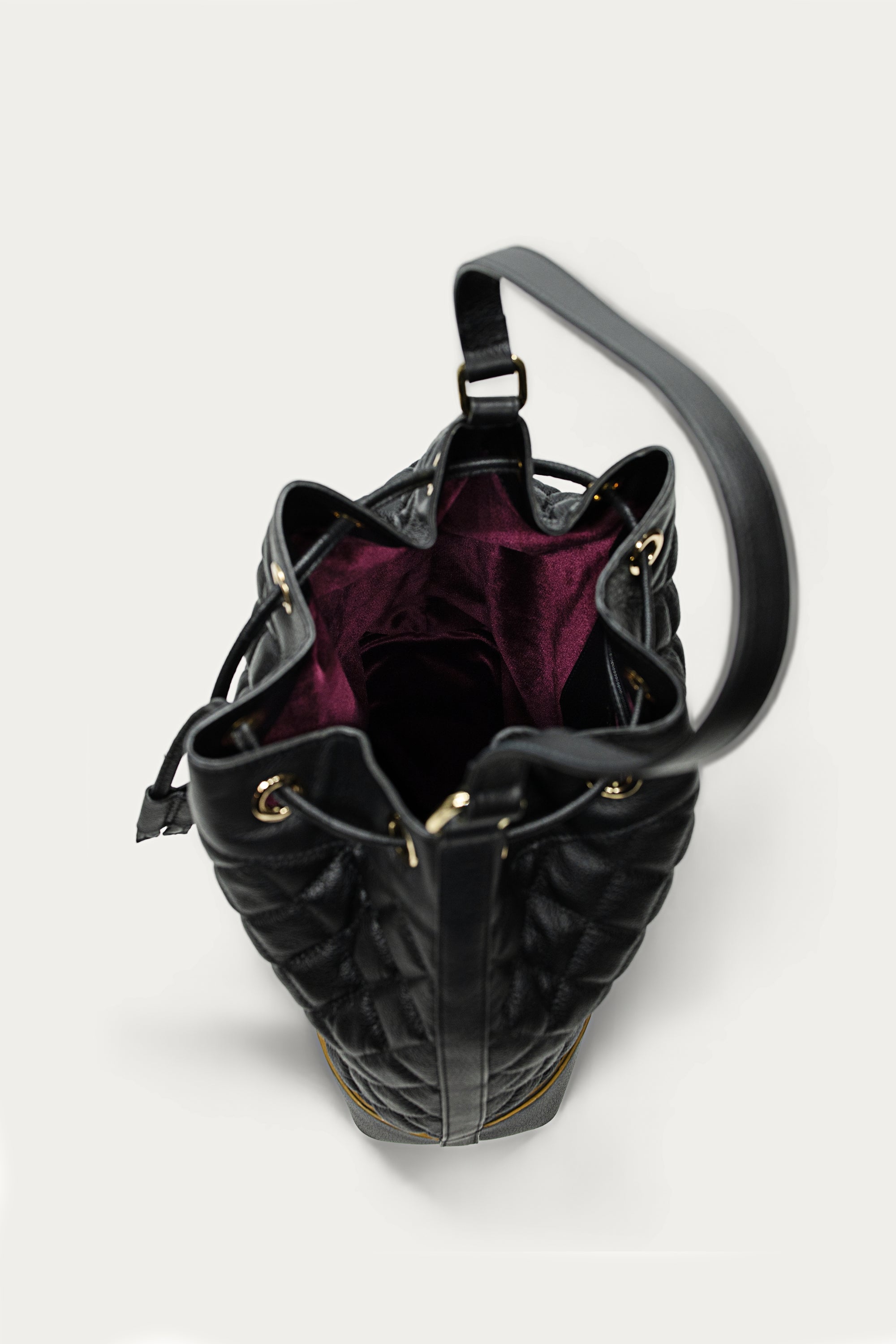 Sora Bucket Tote