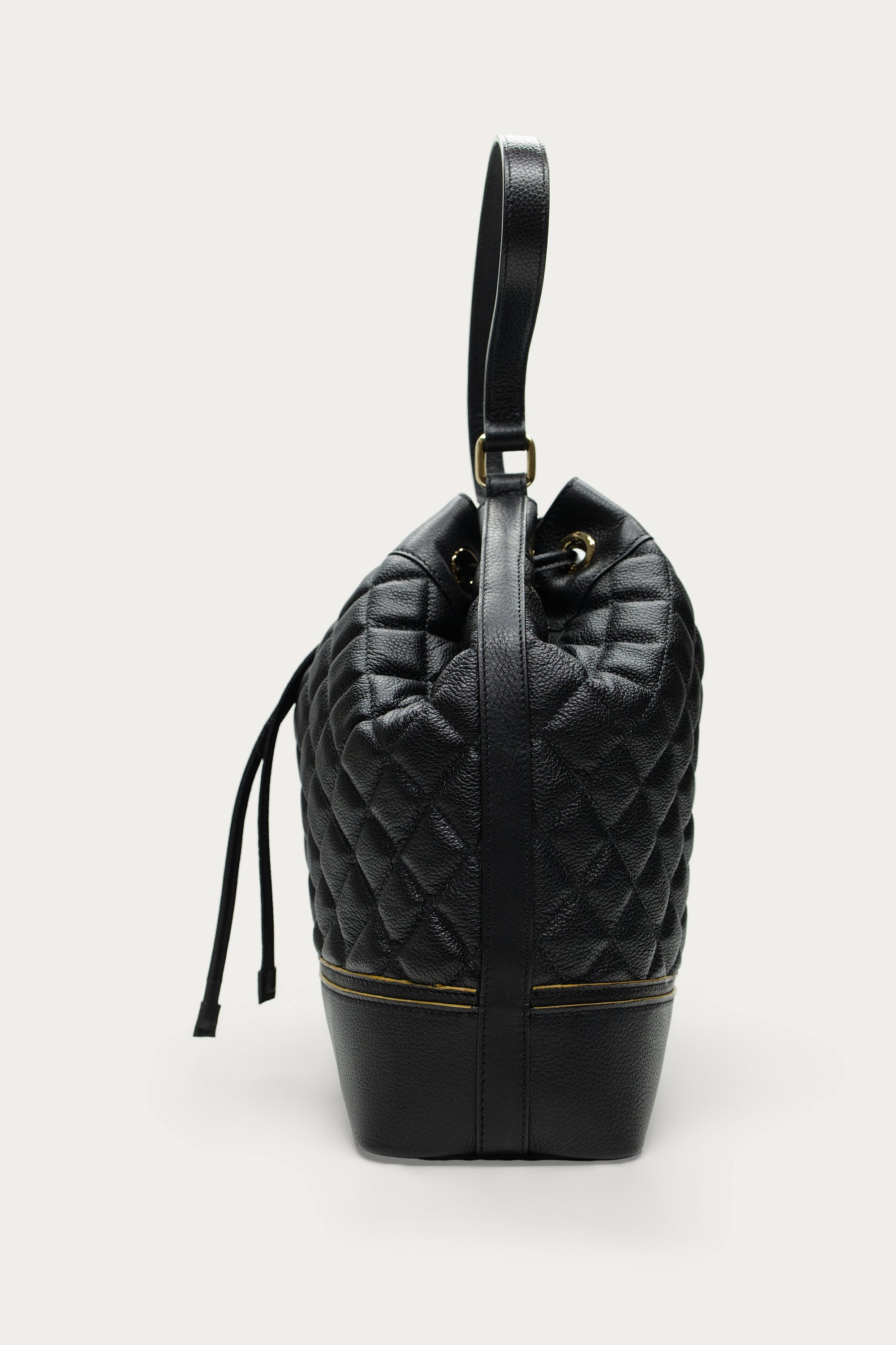 Sora Bucket Tote